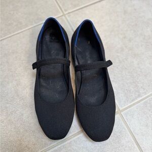 Rothy’s almond toe Mary Jane flats - size 9.5 women’s
